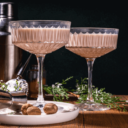 Creme de Cacao cocktail - the brandy alexander